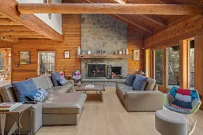 The Dover Hideaway | Hot Tub & Close to Mt. Snow - Image 3