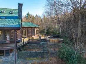 The Dover Hideaway | Hot Tub & Close to Mt. Snow - Image 4
