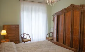 Vintage Apartment in the nodal point of Turin - Image 2