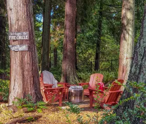 BarnHouse Forest Retreat on Waterfront Estate - Image 2