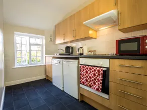 Greenstone Apartment - Image 3