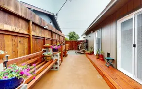 Modern Comfortable Oasis w/ EV Charger – Eureka - Image 2