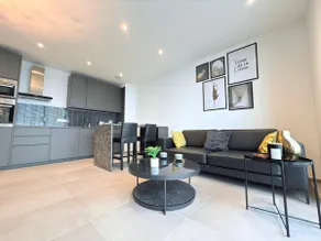 Charming one bedroom flat with terrace-BELV1 - Image 4