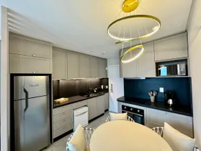 Luxurious apartment with sea view, decorated. - Image 5