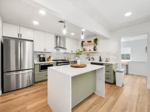Ivy House 4BR Boho Retreat Near UTD - Image 3