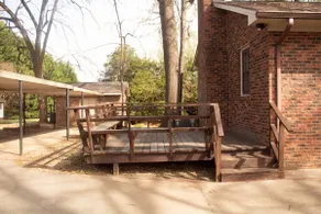Sleeps 11 | Near Elon Univ • Fire Pit • BBQ - Image 3