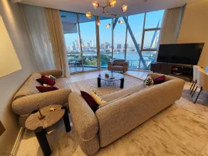 Iconic Bahrain Bay Penthouse Full Sea & Four Seasons View - Image 3