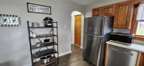 Nauvoo Windmill Farmhouse | Sleeps 10-12 - Image 3