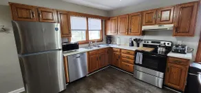 Nauvoo Windmill Farmhouse | Sleeps 10-12 - Image 2