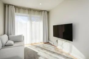 Comfort & Style in Ahuntsic - Image 3