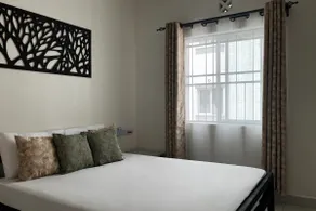 Buxton Apt| AC | 2 Bedrooms| Pool| Central Mombasa - Image 3