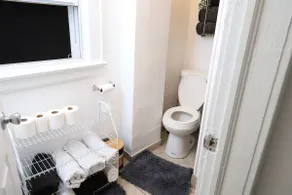 20% OFF Cozy Stay 15 Min to NYC & Newark - Image 4