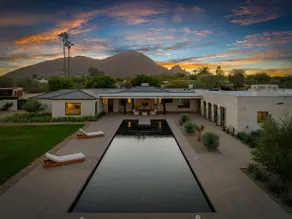 Paradise Valley |Pool, Hot Tub & Outdoor Fireplace - Image 4