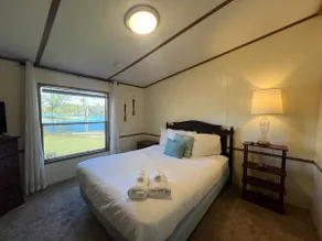 Simple Blessings | A View in Every Room | Sleeps 6 - Image 2
