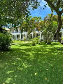 Flat with Pool Guarajuba 2 Bedrooms 100m from the Beach - Image 3