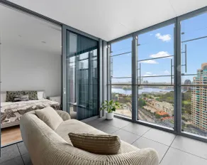 Luxury 1BR Iconic Harbour Views in Barangaroo - Image 3