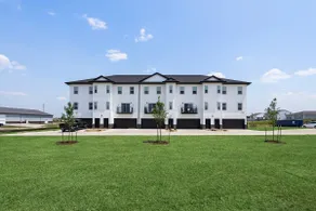 2BR Cedar Falls Townhome by Waterpark & UNI - Image 4