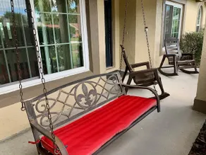 Private backyard-Family & Pet Friendly- Pool Home - Image 4