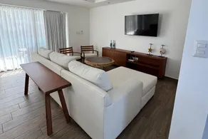 Residence in Monterrico - Image 5