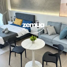 Modern Studio Exec Lv26 | 1U & IKEA | Free Service - Image 2