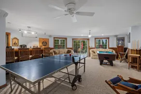 The Round House | 4 Miles from Mt Snow w/ Hot Tub! - Image 5