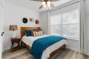 Park Place, Bastrop beauty - Image 4