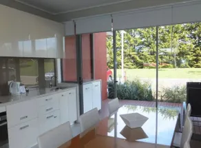 Iconic 2BR Apt in Silverwater - Image 5