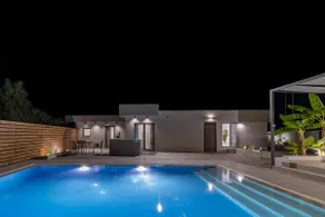 Melia Luxury Villa - Image 4