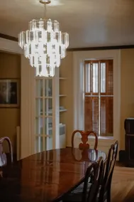 Historic Stonehaven Mansion w/ Modern Touches - Image 3