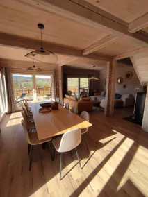 Stunning Chalet with Private Sauna & Jacuzzi. - Image 4