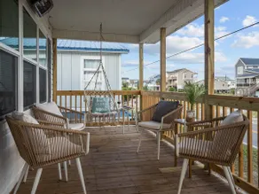 Water views- Beach Cottage w/Golf Cart-Top - Image 5