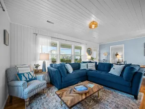 Water views- Beach Cottage w/Golf Cart-Top - Image 3