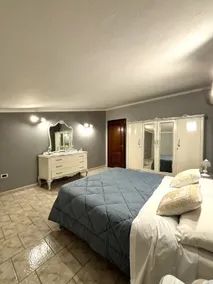 penthouse with a panoramic terrace - Image 2