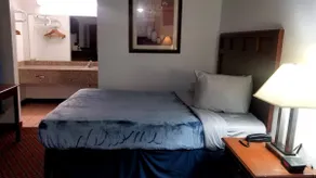 (110) King Bed Hotel Studio - Image 2
