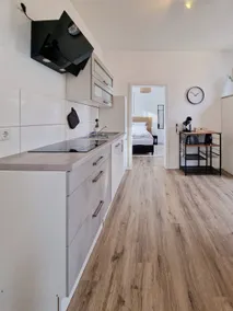 stayVision - 1 bedroom - 4 guests - top Wi-Fi - Image 4