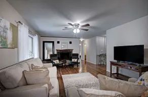 4BR City Retreat w/ Fire Pit, BBQ & Free Parking - Image 2