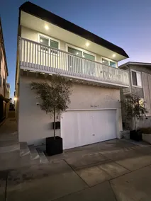 Manhattan Beach Modern Panoramic Sea View - Image 4