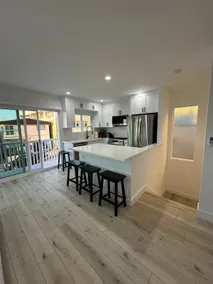 Manhattan Beach Modern Panoramic Sea View - Image 3