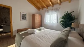 Exclusive Ribera del Duero - TV 75 pulgadas, Netflix gratis y Wifi - Image 5