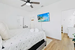 Beautiful, modern and new Home - Image 2