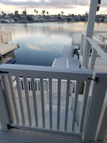 Water front Home. Enjoy and relax! - Image 5