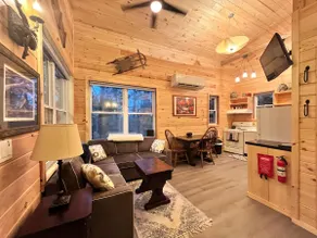 The HideBehind Cabin - Image 3