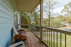 Cozy & Spacious 4 Bedroom Getaway w/ games - Image 5