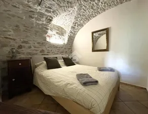 House in the rock - Image 3