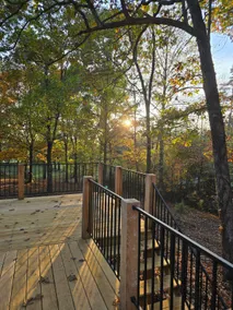 Pine Knot: Serene Woodland Retreat - Image 5