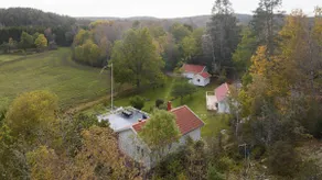 Country house with 3 houses & spa - Image 2