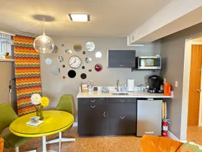 Retro Pad by DU in Virginia Village - Image 2