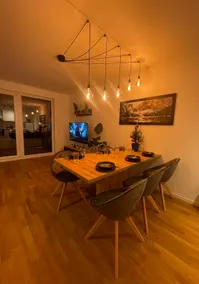 Spacious designer apartment - Image 2