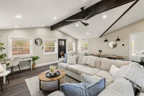 Fairway Oaks Oasis - Image 5