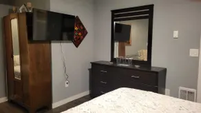 Guest House Perfectly Located! - Image 3